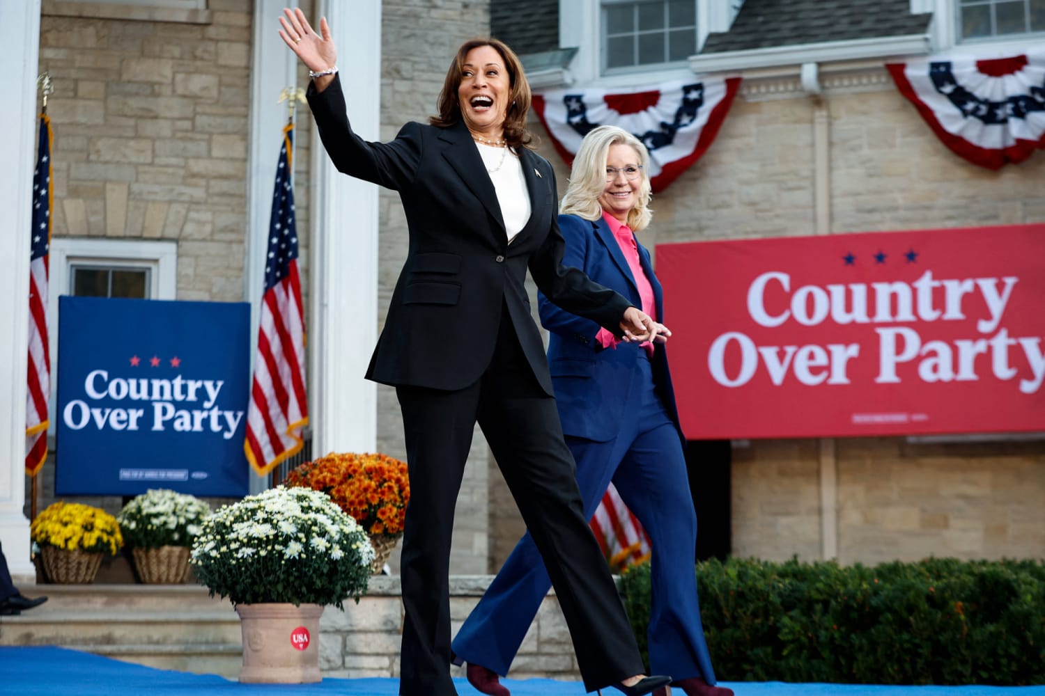 Kamala Harris & Liz Cheney put Country Over Party